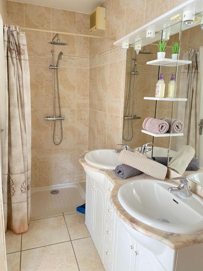 Domaine Les Buis Bed & Breakfast Saint-Fortunat-sur-Eyrieux Dış mekan fotoğraf